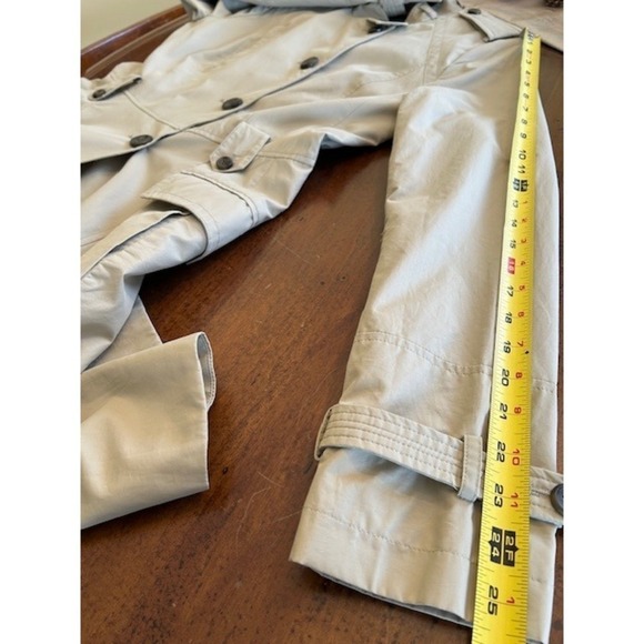 Cole Haan Women Beige Classic Trench Coat High Collar Shoulder Pads Belt Size M - Picture 16 of 16